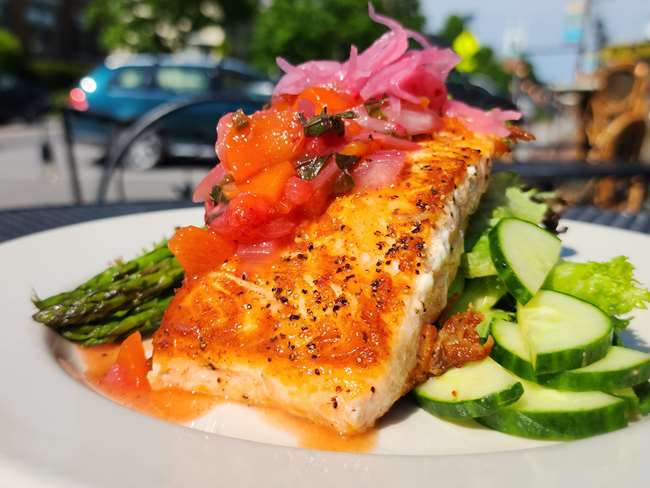 Salmon Entrée Salad